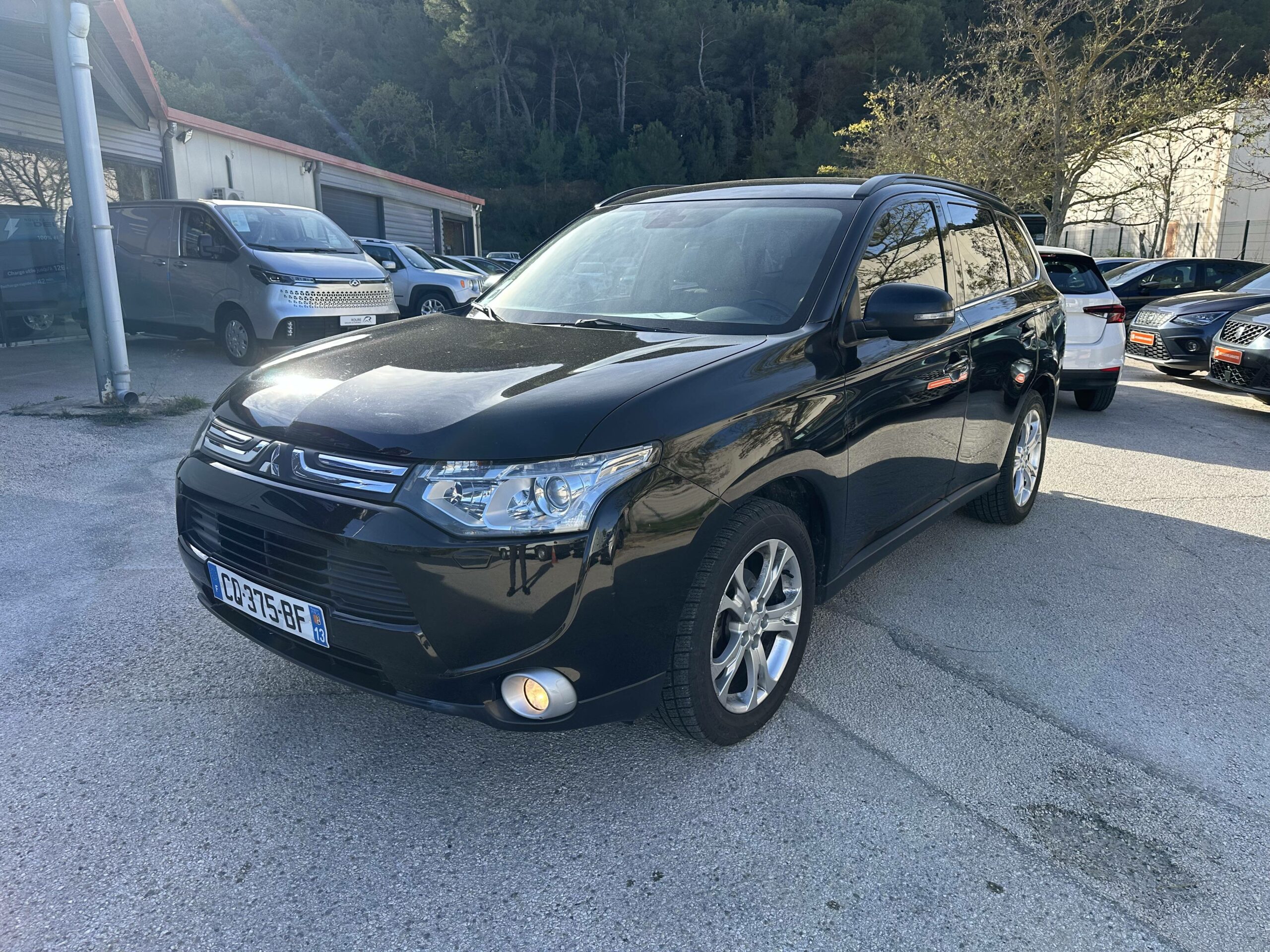 MITSUBISHI-OUTLANDER III-Outlander 2.2 DI-D 150 4WD-Instyle A-16990-76143-roure-automobiles