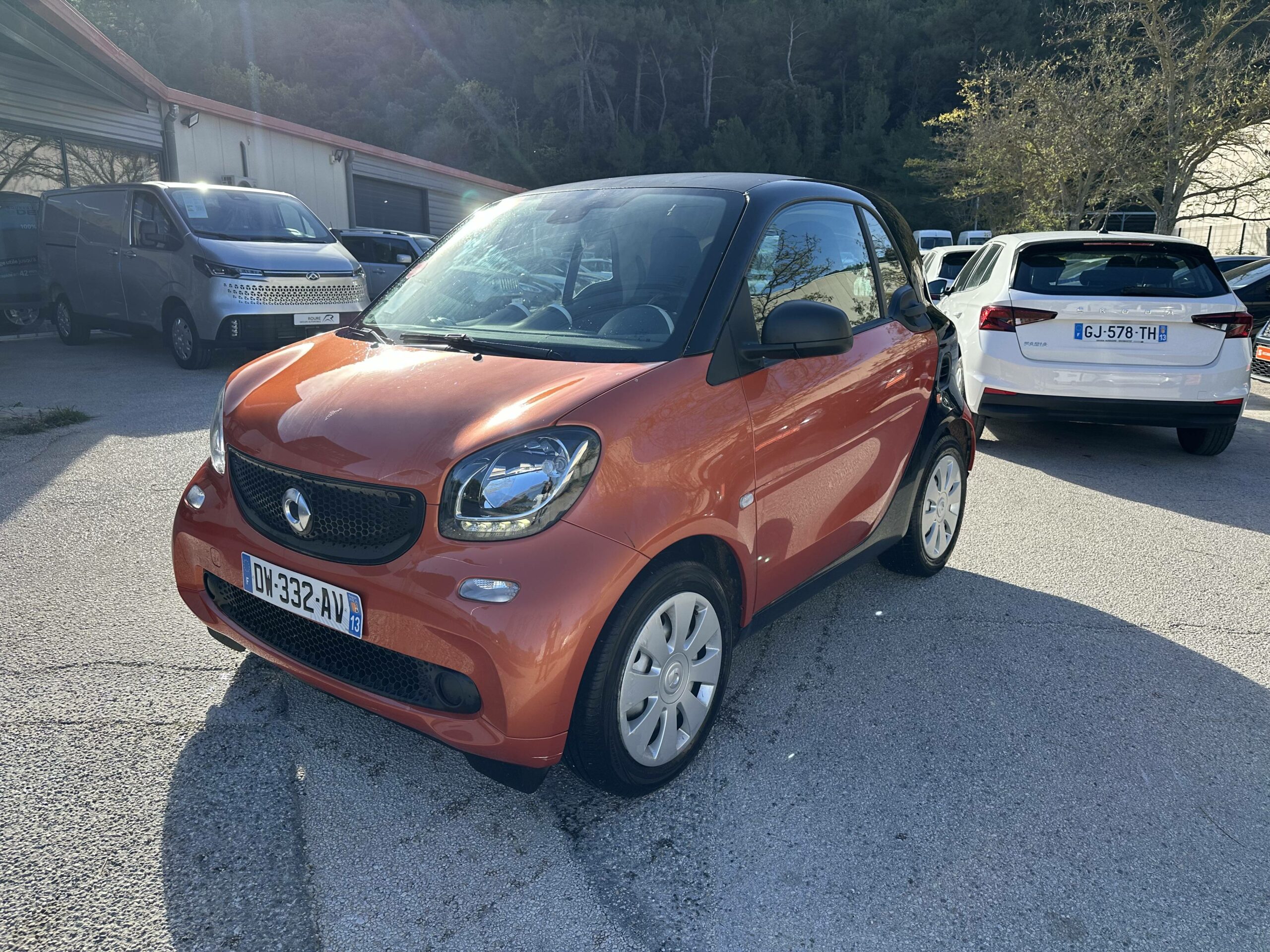 SMART-FORTWO III-Fortwo Coupé 1.0 71 ch S&S BA6-Pure-8490-73185-roure-automobiles